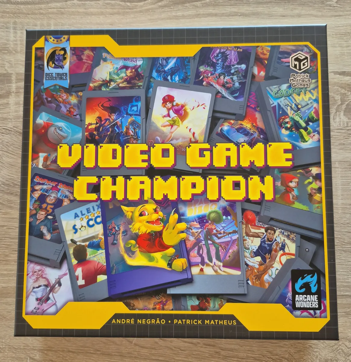 Video Game Champion + Sleeves, sprachneutral