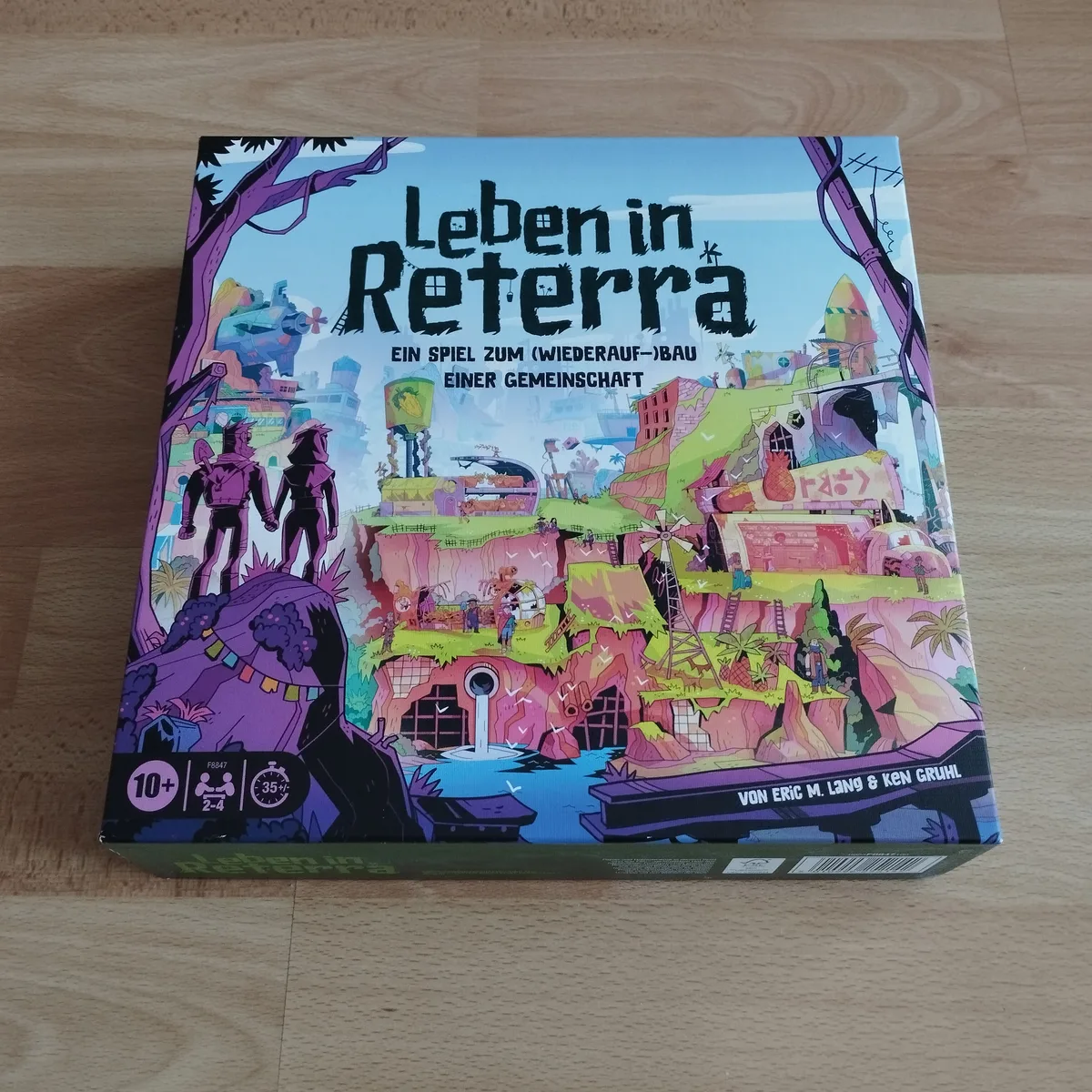 Life in Reterra